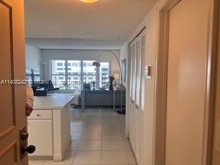 Building Photo - 5100 N Ocean Blvd