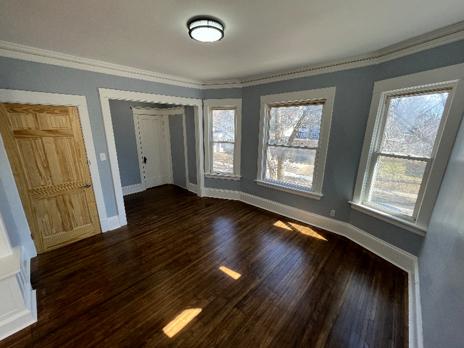 Building Photo - 2559 N 38th St