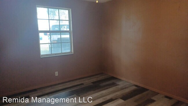 Foto del edificio - 3 br, 1 bath House - 4233 73rd St N
