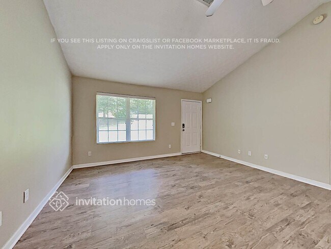 Building Photo - 135 Hidden Brook Trail