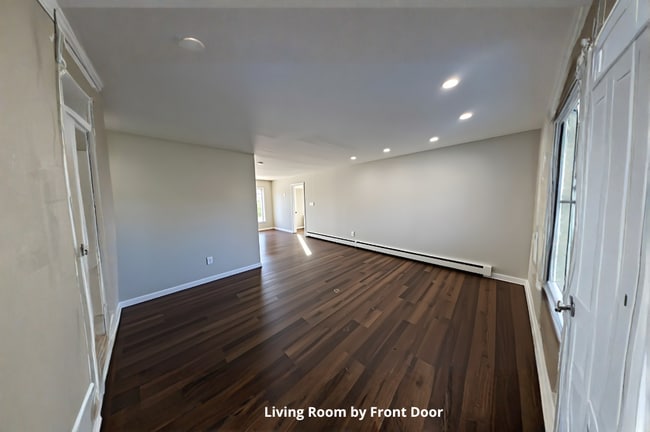 Foto del edificio - 30 Somerset Ave