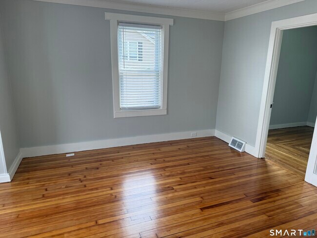 Foto del edificio - 159 Hickory St