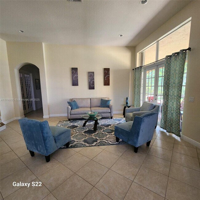 Foto del edificio - 15088 SW 34th St