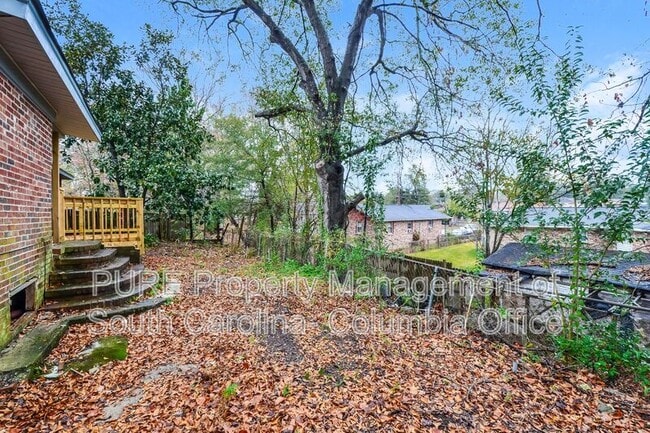 Building Photo - 199 Aster Cir