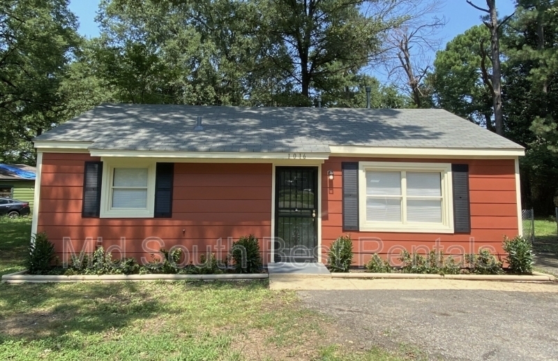 Primary Photo - 1016 Restbrook Ave