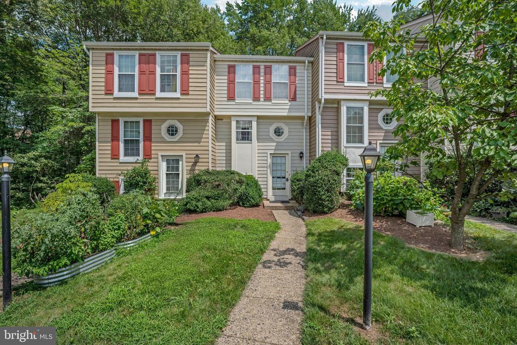 Foto principal - 1613 Fieldthorn Dr