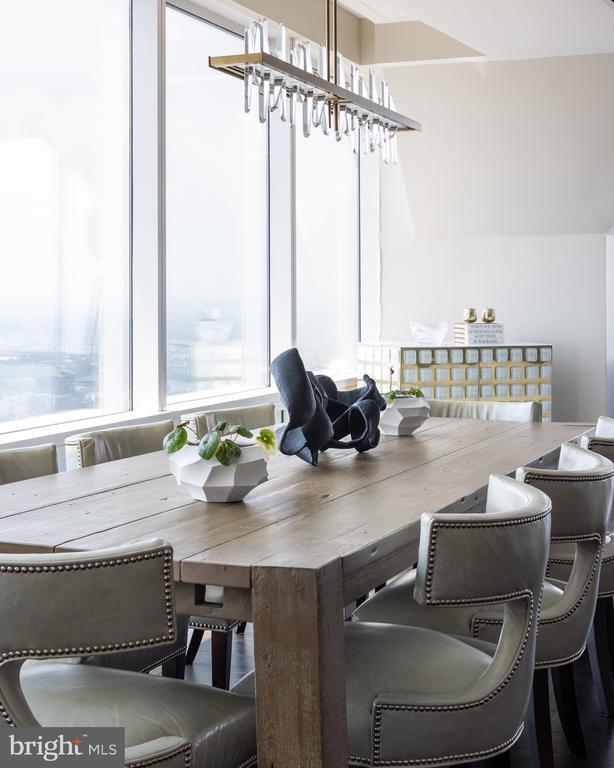 Foto del edificio - 50 S 16th St