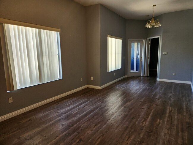 Foto del edificio - Cozy Condo in the Heart of Green Valley