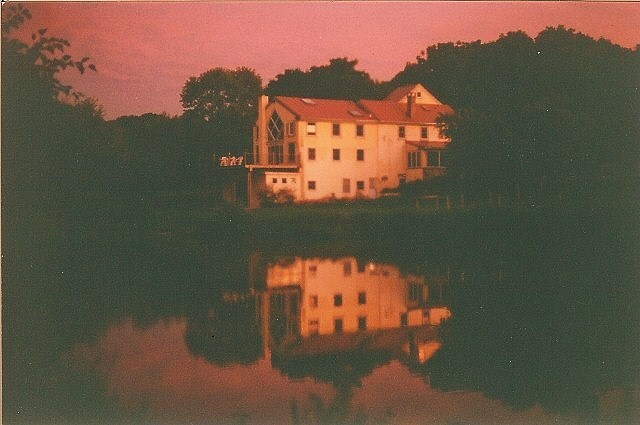 Building Photo - 1310 Hollow Rd