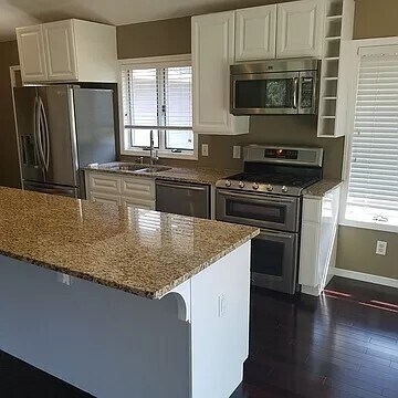 Foto del edificio - Available June 1 - excellent 4 bedroom 2 bath single family home in Chanhassen