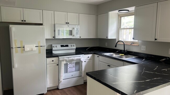 Foto del edificio - 5786 Applebrook Ct