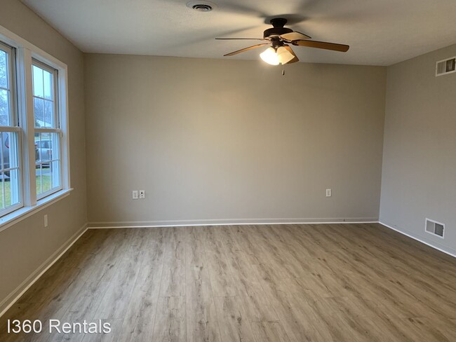 Building Photo - 3 br, 2.5 bath House - 72 Grandview Crossing