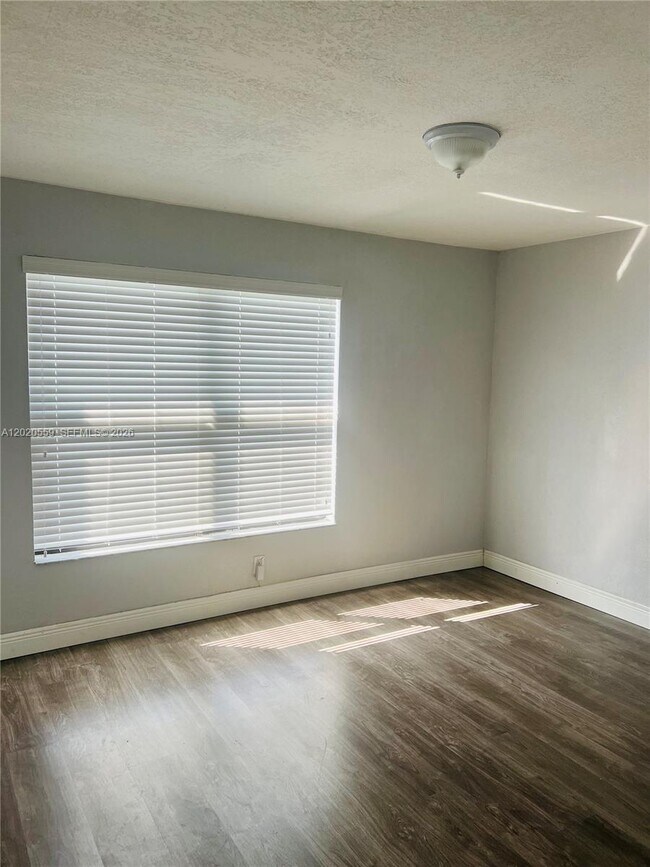 Foto del edificio - 8401 NW 20th Ct
