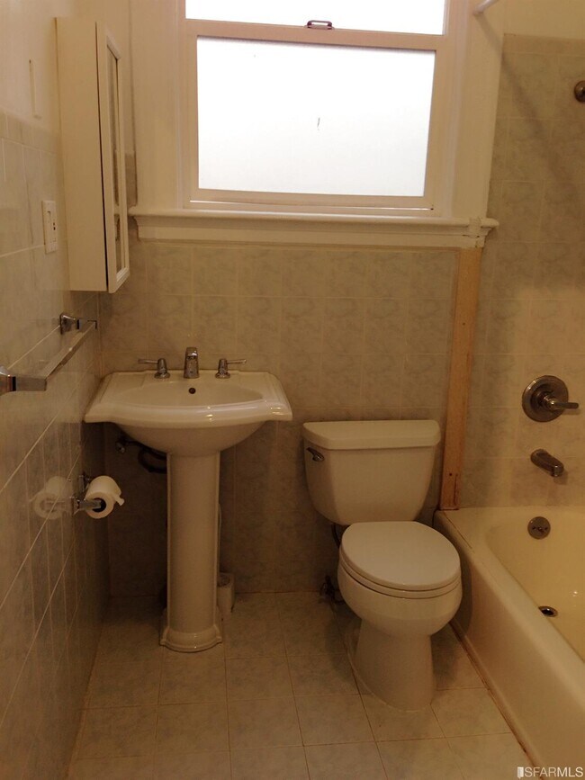 Foto del edificio - 634 Masonic Ave