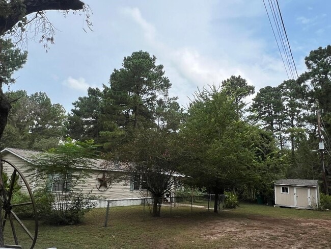 Building Photo - 2555 N Farm to Market 1486