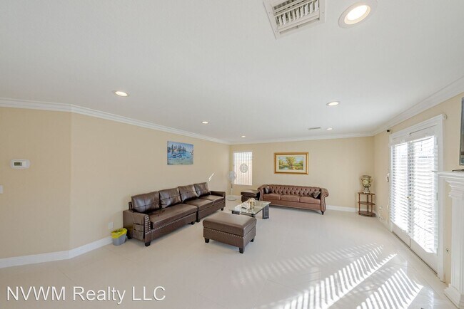 Foto del edificio - 5 br, 3 bath House - 3311 Biscayne Bay Dr