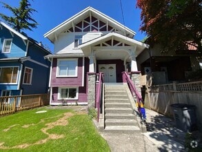 Building Photo - 3555 5th Av W