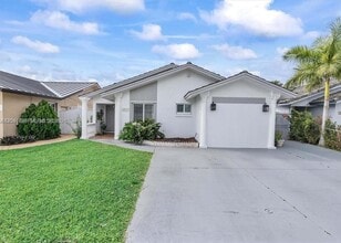 Building Photo - 16834 NW 70th Ave