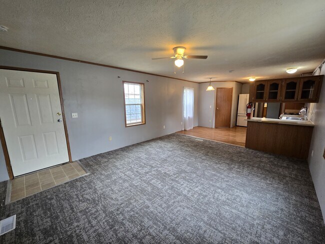 Foto del edificio - 700 W Ridgeway Ave