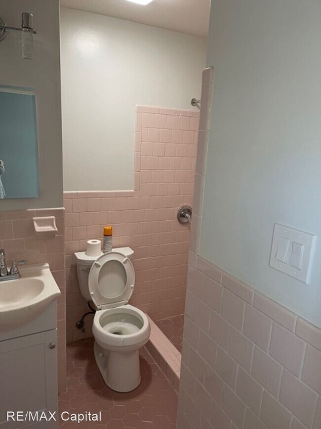 Building Photo - 4 br, 2 bath House - SANDPIPER COURT, 15