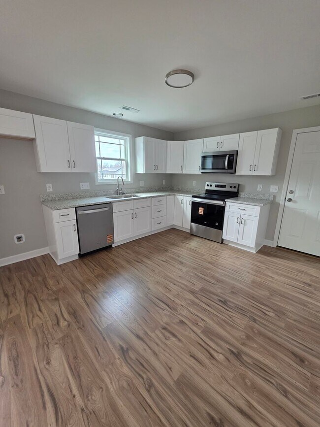 Building Photo - New Construction! 3 BR in Thomasville!