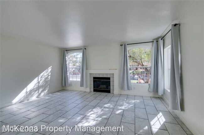 Foto del edificio - 3 br, 2.5 bath House - 2602 Smoke Canyon Ave