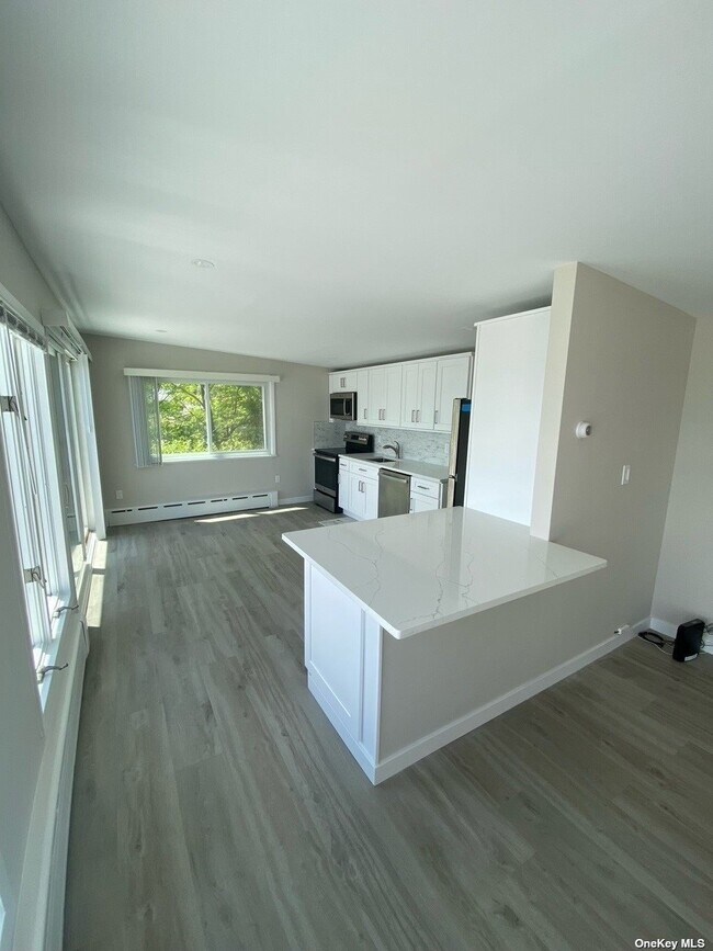 Building Photo - 51 Oceanview Dr