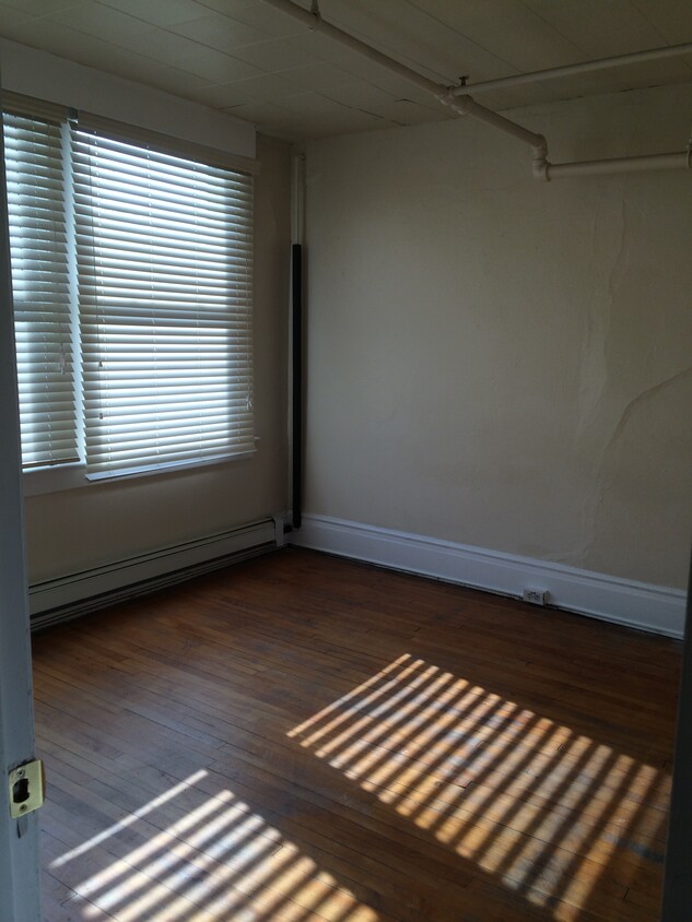 Bedroom #1 - 816 S State St