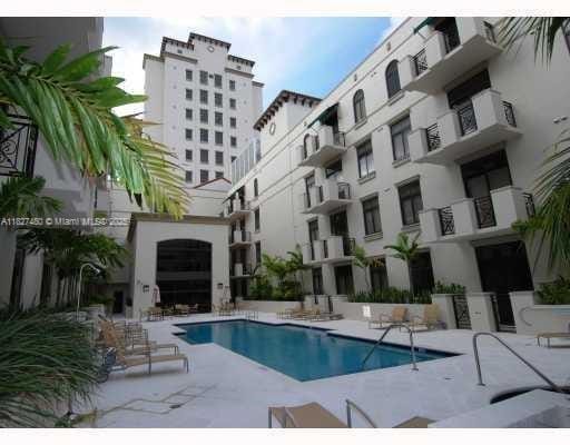 Building Photo - 1805 Ponce de Leon