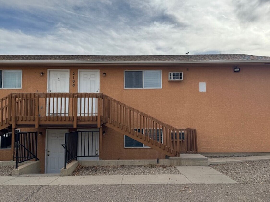 Foto principal - 2108 E 14th St