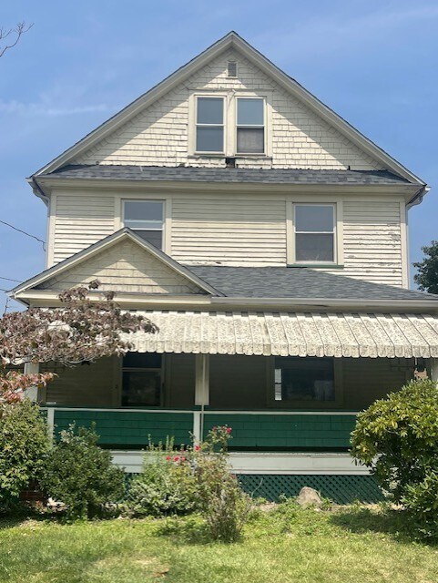 Building Photo - 1964 Weston Ave