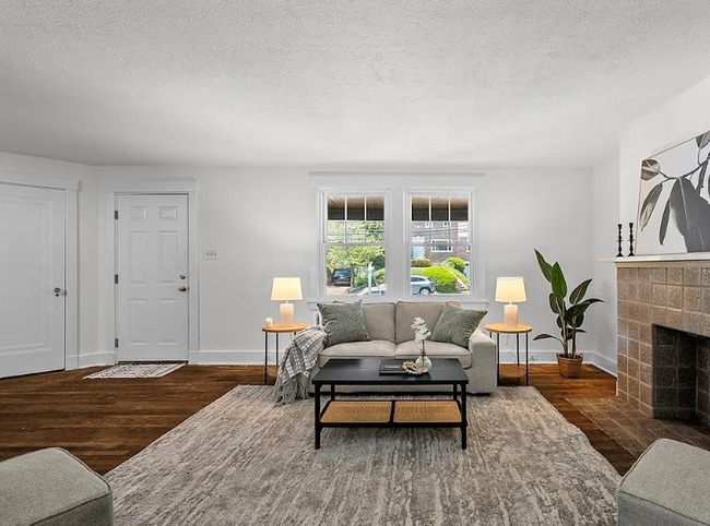 Building Photo - 5126 Beeler St