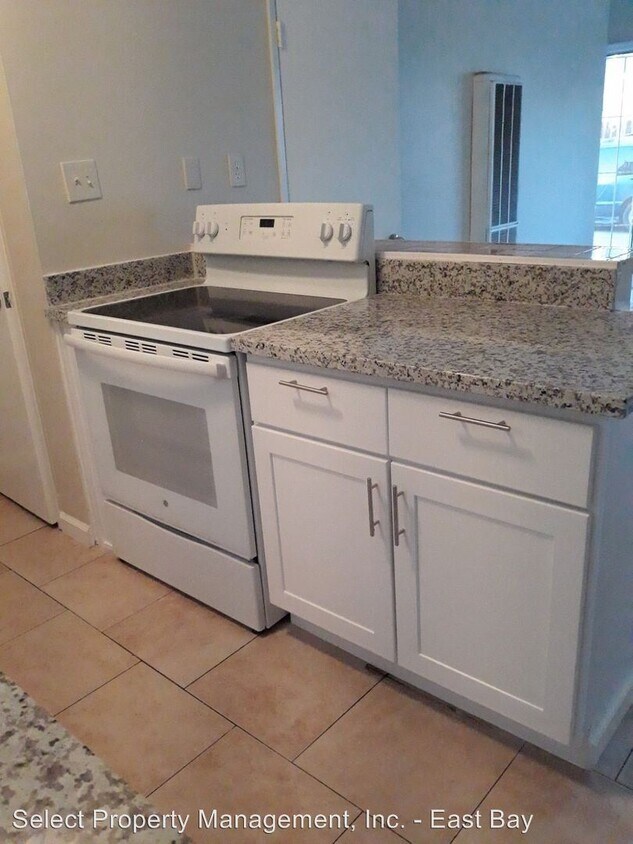 Primary Photo - 26545 Gading Rd