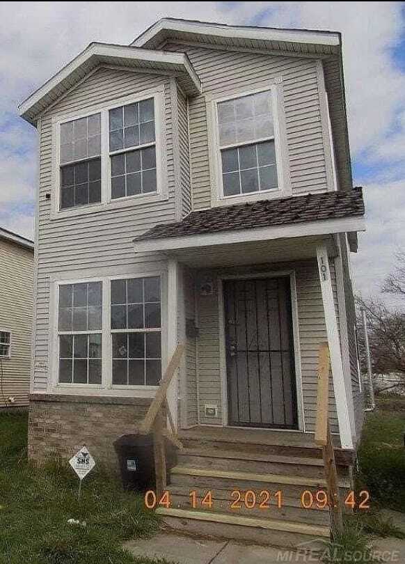 Primary Photo - 101 Stevens St