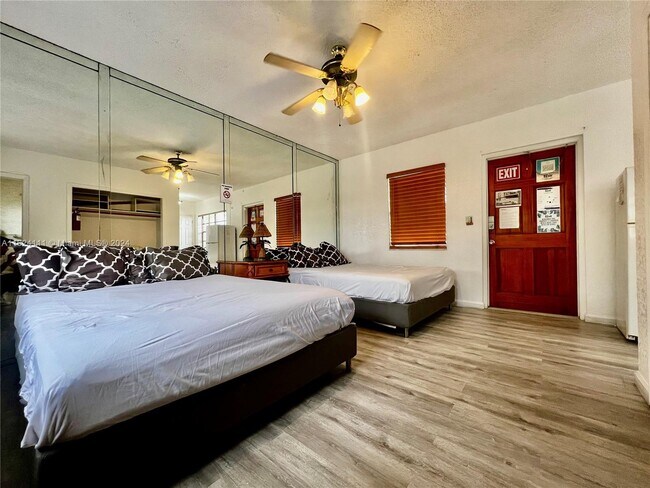 Foto del edificio - 350 Taft St