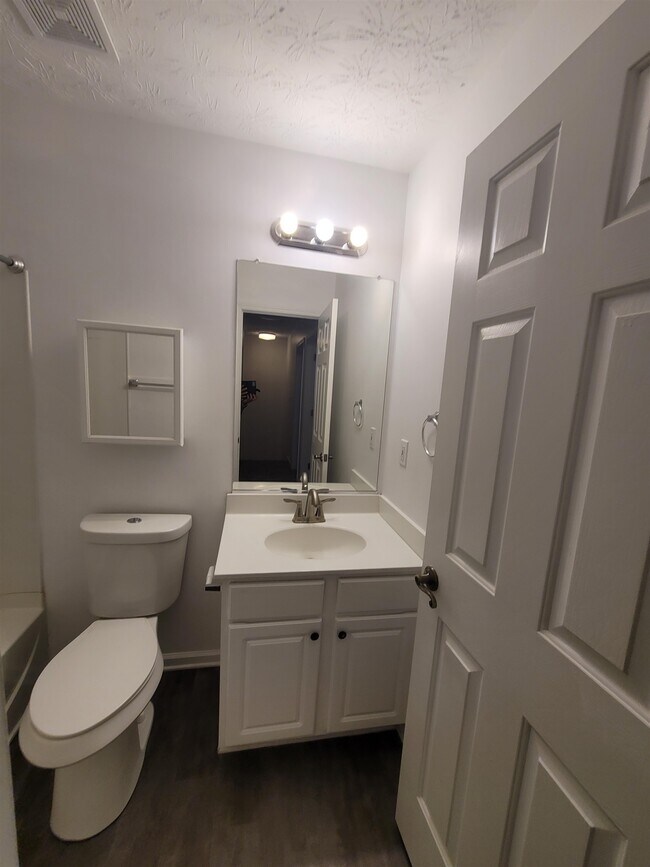 Foto del edificio - 865 Society Ct