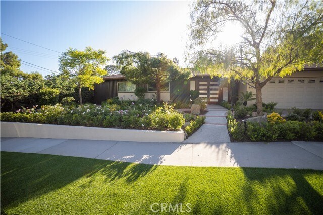 Foto principal - 4935 Ocean View Blvd