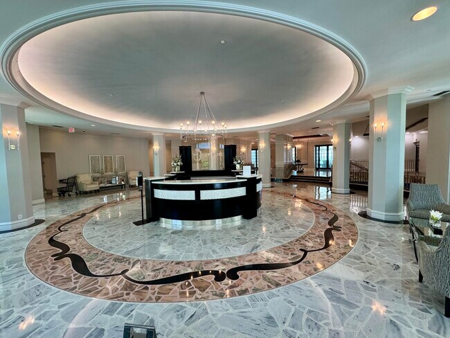 Building Photo - 2501 S Ocean Dr