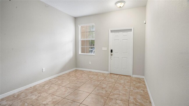 Building Photo - 11163 Savannah Landing Cir