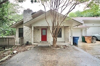 Building Photo - 6710 Hart Ln