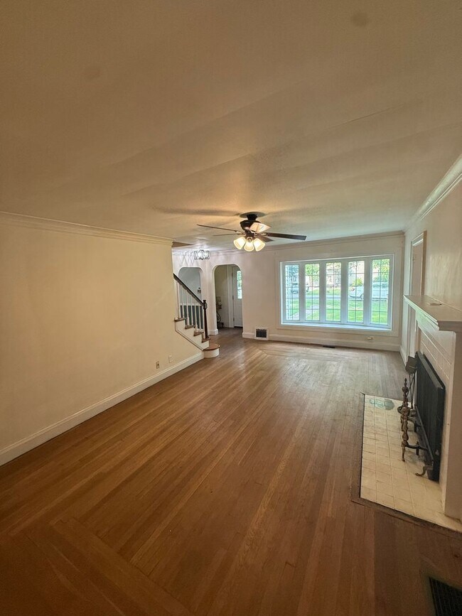 Foto del edificio - 3821 Staunton Ave SE