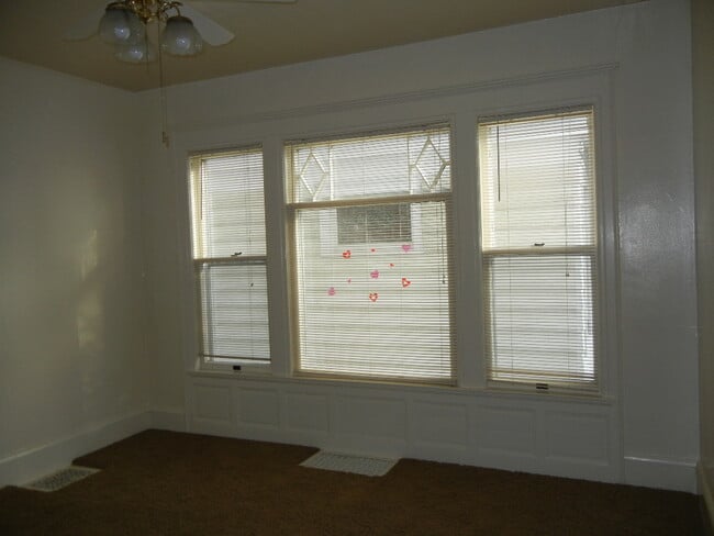 Building Photo - 2568 N Cramer St