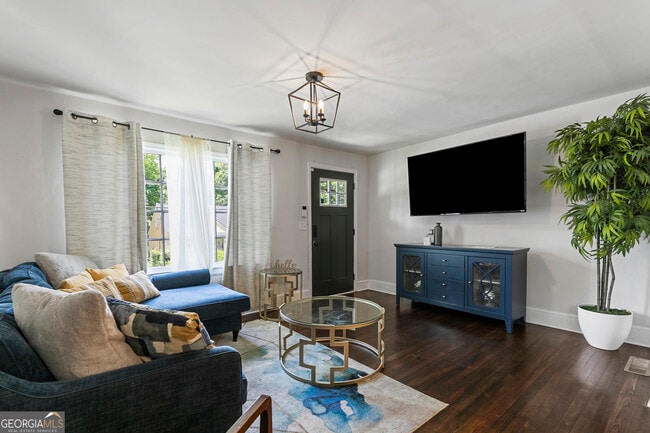 Foto del edificio - 1472 North Avenue NW