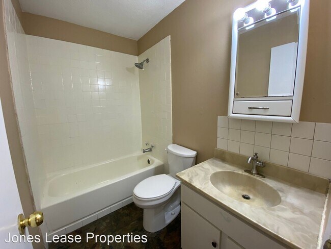 Foto del edificio - 712 9th St