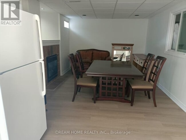 Photo du bâtiment - 3 Salt Creek Ave