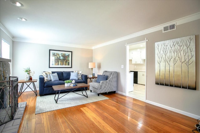 Foto del edificio - 2317 Vegas Ave