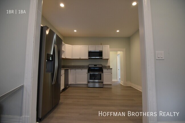 Foto del edificio - 1336 S Catalina St