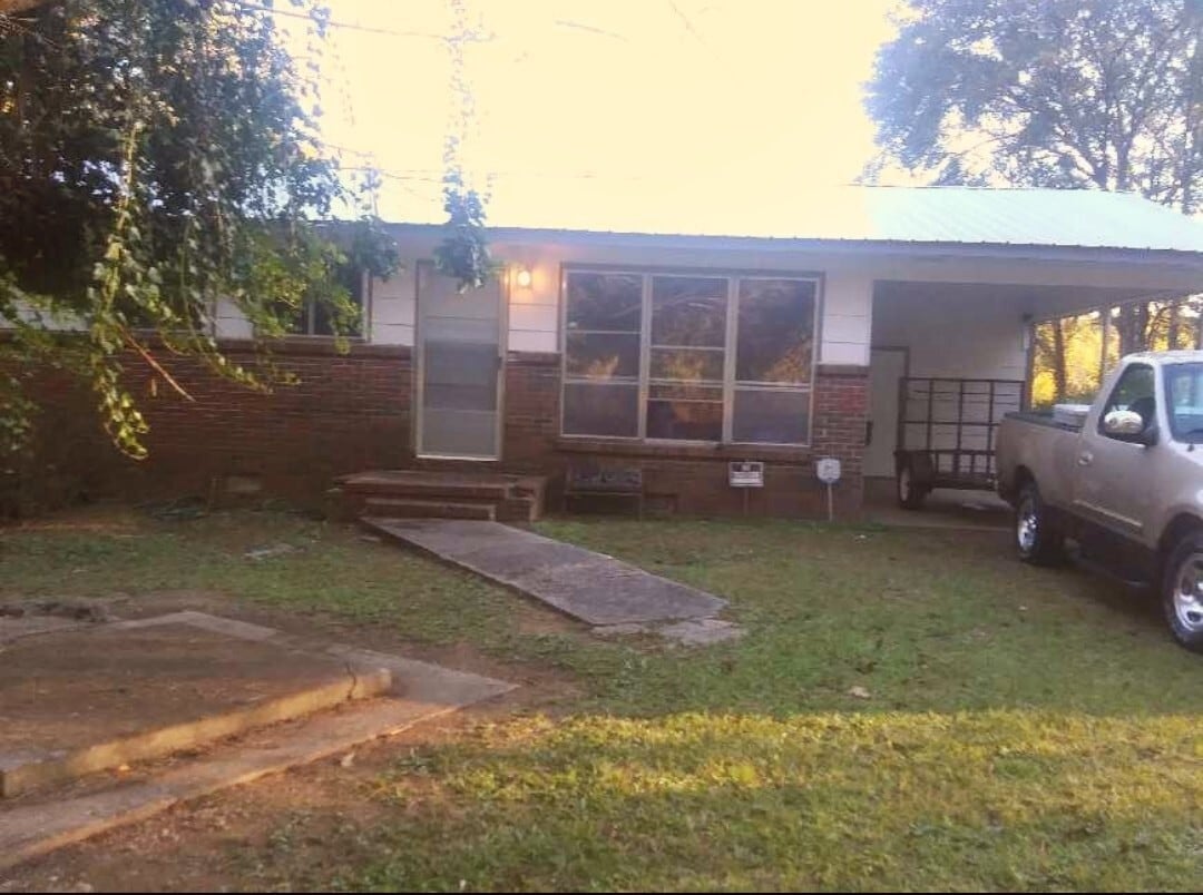 2871 Odens Mill Rd, Sylacauga, AL 35151 House Rental in Sylacauga, AL