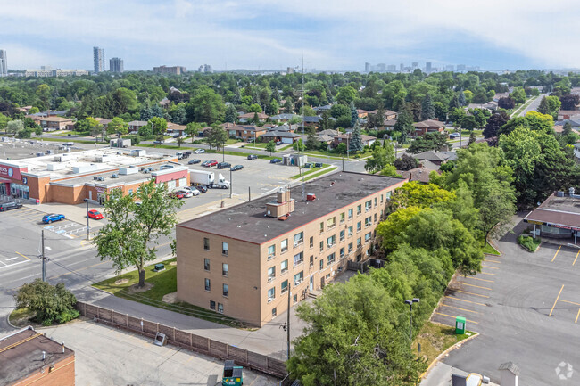 Aerial Photo - 15 Nanwood Dr