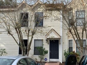 Building Photo - 2302 S Maki Rd